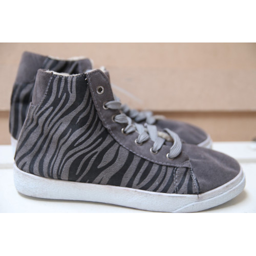 Winter Sneakers grijs gestreept witte voering m.36    (k677)
