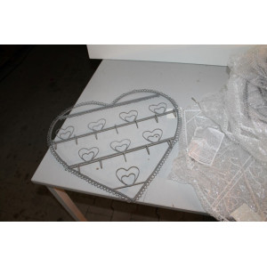 Decoratie hart met hangers wit en grijs ca ca 12 stuks