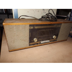 Vintage Philips buizenradio