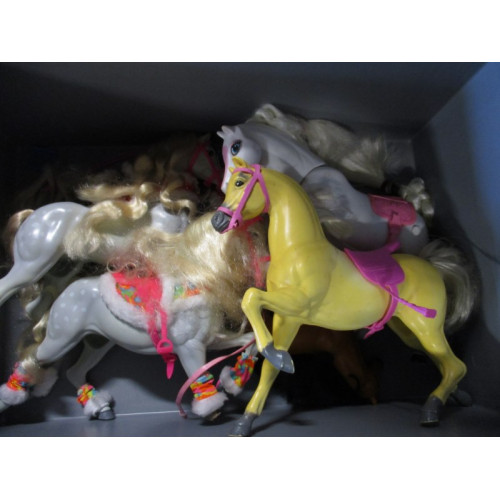 Speelgoed paarden 5 stuks