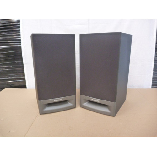 set a 2 Phillips  magnavox  speakers 