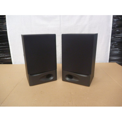 set a 2 nette speakers 