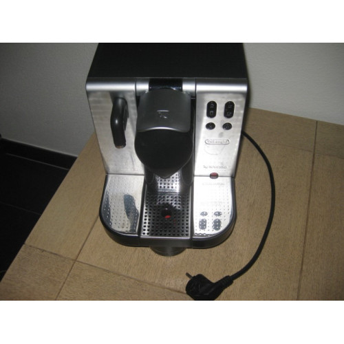 DELONGHI Nespresso automaat EN680