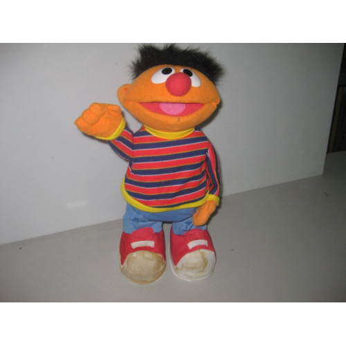 Ernie pop beweegbaar
