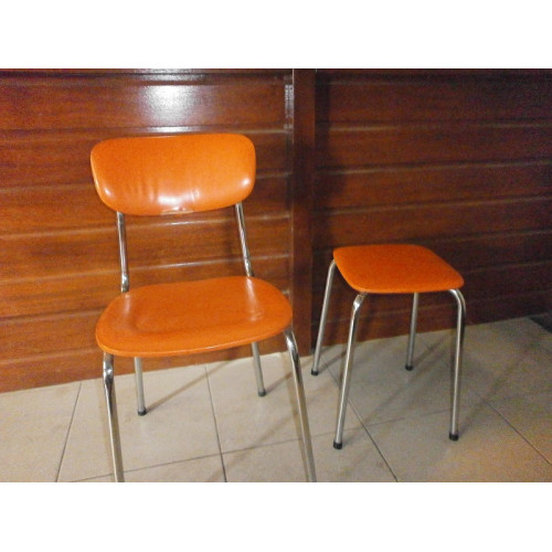 Vintage stoel en krukje Tavo Belgum