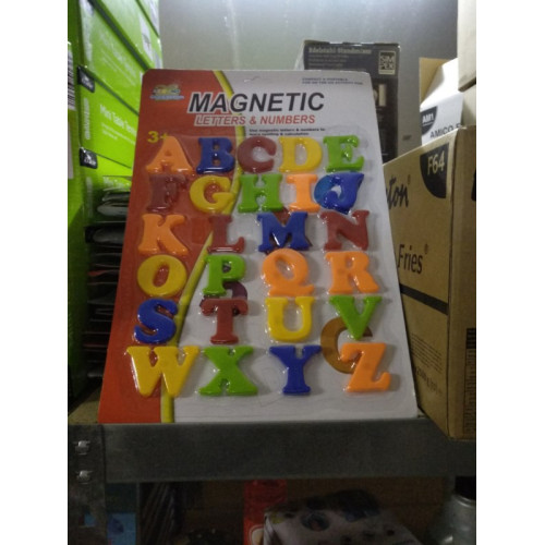 Magnetic letters op kaart 3 stuks vk65