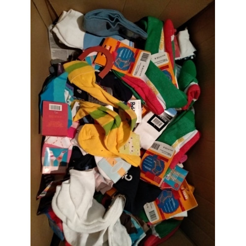 Partij sokken ruim 60 verpakkingen