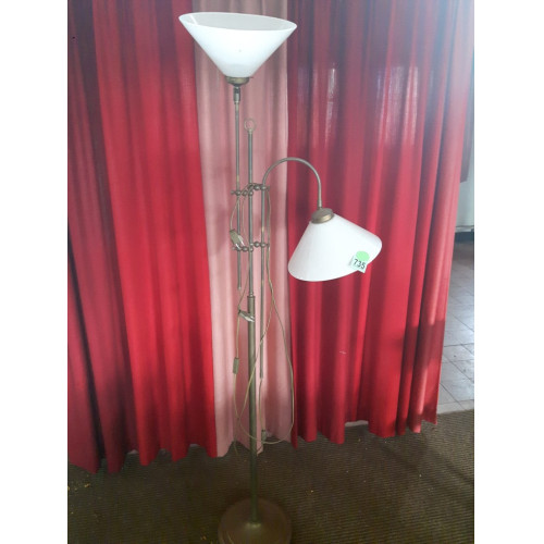 Leeslamp Vloerlamp messing twee glazen kappen maximale hoogte 177 cm