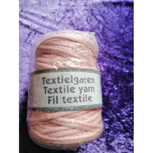 Rol textiel garen 1 rol  rose