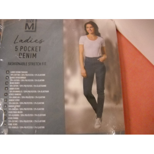 Strech jeans maat M, 5 stuks