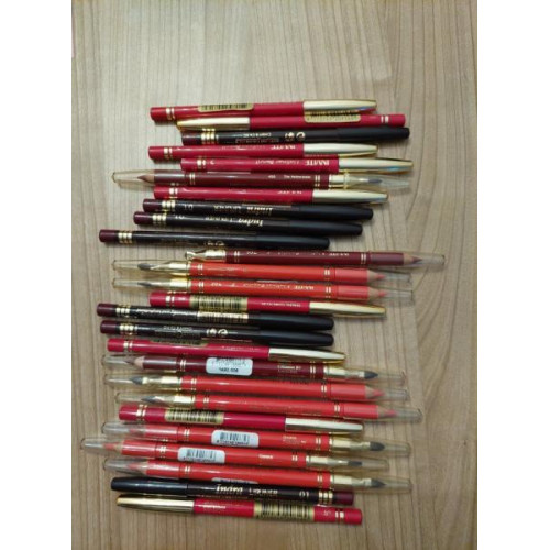 27 x potloodjes lipliner cosmetica nieuw.